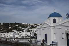 Die Welt: «Γιατί η Ελλάδα αγάπησε ξαφνικά την ΕΕ»