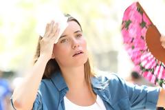 Καύσωνας: Εννέα μέτρα προστασίας για να αποφύγετε τους κινδύνους