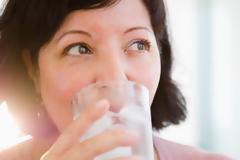 Η αφυδάτωση προκαλεί κόπωση πονοκέφαλο, δίψα, ξηροστομία, ζάλη, ίλιγγο