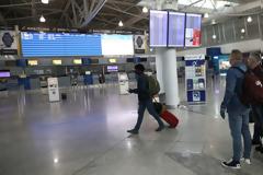 Αεροδρόμια, ΚΤΕΛ και τρένα: Πώς θα μετακινούμαστε μέσα στη χώρα