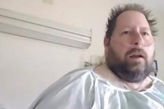 Έλεγε ότι ο κοροναϊός είναι ψέμα. Νόσησε μαζί με τη σύζυγό του βαριά και άλλαξε στάση