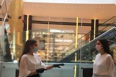 Εμπορικά κέντρα: Διστακτικός ο κόσμος στο άνοιγμα - Αυστηρή η τήρηση των μέτρων