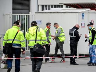 Φωτογραφία για Κορωνοϊός - Γερμανία: Νέα εστία μόλυνσης σε σφαγείο - Πάνω από 90 εργαζόμενοι έχουν μολυνθεί