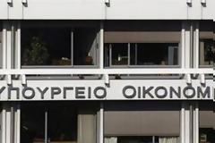 Θρίλερ με το 800άρι των επιστημόνων. Για «πόλεμο» ετοιμάζονται γιατροί και δικηγόροι