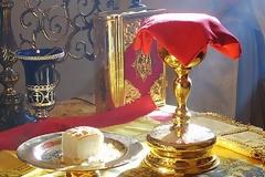 Ολόκληρη η Εκκλησία… μέσα στο δισκάριο!