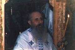 Αὐτή εἶναι ἡ δύναμη τοῦ ἱερέως νά δένει καί νά λύνει ...