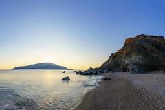 Οι 19 παραλίες στην Αττική με γαλάζια σημαία