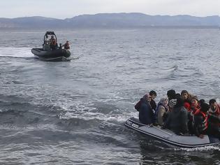 Φωτογραφία για Απειλεί ο Τσαβούσογλου: «Θα υπάρξει νέο προσφυγικό κύμα προς την Ελλάδα»