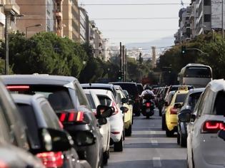 Φωτογραφία για Απείθαρχος ο Έλληνας οδηγός - Η κούραση και το αλκοόλ δεν τον εμποδίζουν να «πάρει» το τιμόνι