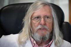 Ο διάσημος Ντιντιέ Ραούλ ξεσπά: Ημιτελής η μελέτη που αμφισβητεί την υδροξυχλωροκίνη