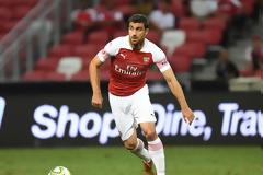 Η Άρσεναλ διώχνει τον Σωκράτη και κρατάει τον Μαυροπάνο