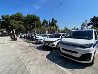 Φωτογραφία για 9 νέα οχήματα στην Αστυνομική Διεύθυνση Λευκάδας – Παρουσία του Θανάση Καββαδά στον αγιασμό