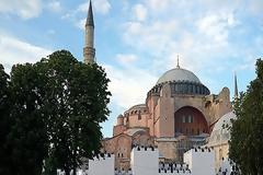 Τουρκία : Καλούμε την Ελλάδα να γλιτώσει από τα.. ιστορικά της κόμπλεξ