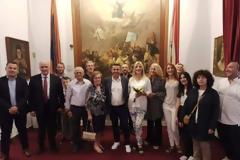 Καλορίζικοι Βασίλη και Αλεξία!