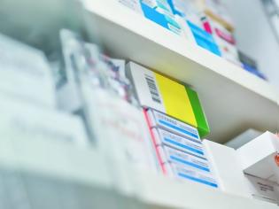 Φωτογραφία για ΕΟΠΥΥ: Περί τα 1.400 αιτήματα για Φάρμακα Υψηλού Κόστους από ιδιωτικά φαρμακεία