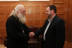 O Αντιπεριφερειάρχης Πολιτισμού και Τουρισμού Δυτικής Ελλάδος στον Αρχιεπίσκοπο