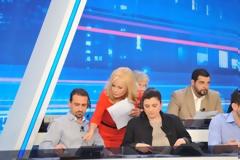 Οι κάμερες μιλούν...