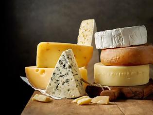 Φωτογραφία για Τι συμβαίνει στην καρδιά σου αν τρως κάθε μέρα τυρί