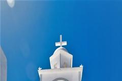 Ὁ κόσμος γιά μένα κουράστηκε νά μετράει μέ τη μεζούρα ἀκόμα καί τήν πίστη του....