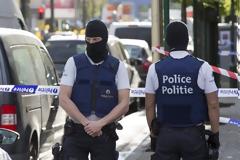 Αστυνομικοί πέρασαν χειροπέδες σε παιδιά 11 και 13 ετών!