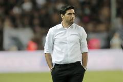 Συνεχίζει στον ΠΑΟΚ ο Φερέιρα