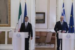 Δένδιας σε Τουρκία: Οι ανυπόστατες συμφωνίες δεν πετυχαίνουν οριοθέτηση θαλασσίων ζωνών