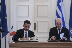 Πώς έκλεισε η ιστορική συμφωνία οριοθέτησης ΑΟΖ Ελλάδας-Ιταλίας