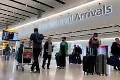 Και όμως, παρά τον κορονοϊό οι Βρετανοί σχεδιάζουν διακοπές στη Μεσόγειο!