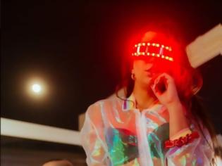 Φωτογραφία για Γκάζι: Πάρτι «συνωστισμού» με ημίγυμνες χορεύτριες - Δείτε φωτογραφίες