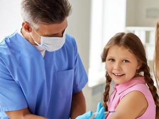 Φωτογραφία για Οι παιδίατροι προειδοποιούν: Μην αναβάλλετε τους εμβολιασμούς των παιδιών