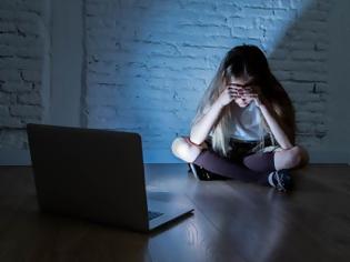 Φωτογραφία για Google, Facebook, Microsoft κ.ά. κατά της online κακοποίησης των παιδιών