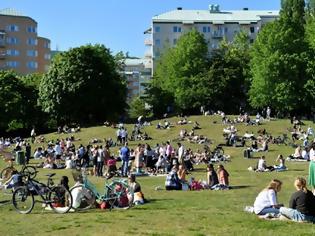 Φωτογραφία για Η Σουηδία ξεπέρασε τους 5.000 νεκρούς