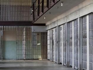Φωτογραφία για Ναύπλιο, φυλακές - Ναρκωτικά, μαχαίρια και κινητά βρέθηκαν στα κελιά