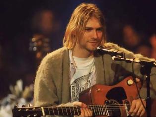 Φωτογραφία για Ποσό - ρεκόρ σε δημοπρασία για την κιθάρα του Κερτ Κομπέιν στο MTV Unplugged