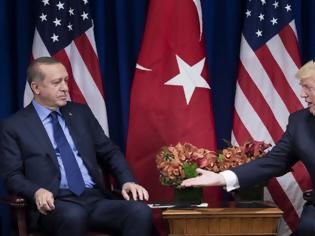 Φωτογραφία για Μπόλτον για τη συνομιλία Τραμπ-Ερντογάν: Δεν είχα ξανακούσει ποτέ πρόεδρο να υπόσχεται κάτι τέτοιο