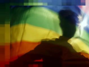 Φωτογραφία για Ρωσία: Δρομολογείται συνταγματική απαγόρευση γάμων μεταξύ ομοφυλόφιλων