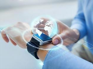 Φωτογραφία για Τα έσοδα της αγοράς smartwatches θα αγγίξουν τα 64 δισ. δολάρια μέχρι το 2030