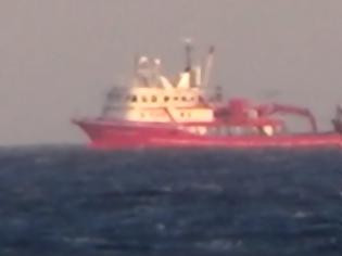 Φωτογραφία για Συναγερμός στο Ναυτικό και το Λιμενικό: Δεκάδες τουρκικά αλιευτικά πλέουν προς το Λιβυκό
