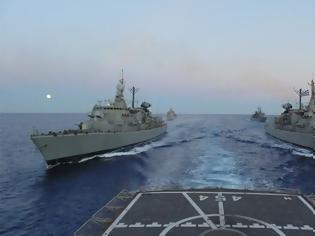 Φωτογραφία για Καστελόριζο-Θερμό επεισόδιο: Πολεμικά πλοία καταπλέουν στην «θερμή» ζώνη του Αιγαίου