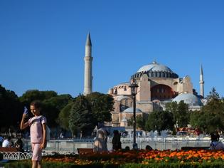 Φωτογραφία για ΥΠΕΞ για Αγία Σοφία: Η Τουρκία παραβιάζει τις υποχρεώσεις της από τη σύμβαση της UNESCO