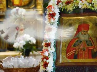 Φωτογραφία για Άγιος Λουκάς o Ιατρός: Τι συνέβει στην κηδεία του Αρχιεπίσκοπου Συμφερουπόλεως και Κριμαίας