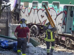 Φωτογραφία για Ιταλία: Εκτροχιασμός τρένου, τρεις τραυματίες - Χωρίς οδηγό η αμαξοστοιχία για επτά χιλιόμετρα