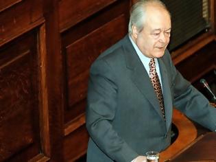 Φωτογραφία για Πέθανε σε ηλικία 90 ετών ο πρώην υπουργός της ΝΔ Νίκος Γκελεστάθης
