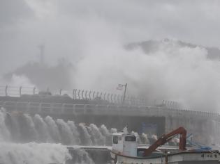Φωτογραφία για Νότια Κορέα ο σφοδρός τυφώνας Χάνσεν