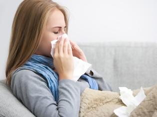 Φωτογραφία για Το απλό κρυολόγημα προστατεύει από την γρίπη και ίσως απο τον κοροναΪό