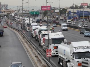 Φωτογραφία για Κακοκαιρία Ιανός - Χαρδαλιάς: Απαγόρευση κυκλοφορίας βαρέων οχημάτων στην εθνική οδό σε τέσσερις νομούς