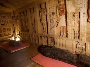Φωτογραφία για Η «σπουδαιότερη ανακάλυψη» στην Αίγυπτο: Στο φως 59 σαρκοφάγοι στη Νεκρόπολη της Σακκάρα