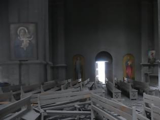 Φωτογραφία για Αρμενία: Το Αζερμπαϊτζάν βομβάρδισε καθεδρικό ναό στη Σούσα - Τραυματίες τρεις δημοσιογράφοι