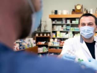 Φωτογραφία για FORBES: Η πανδημία Covid-19 έχει αναβαθμίσει το ρόλο των φαρμακοποιών