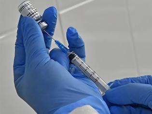 Φωτογραφία για Η Pfizer προβλέπει να ζητήσει την έγκριση του εμβολίου της κατά της Covid-19 μέσα στον Νοέμβριο
